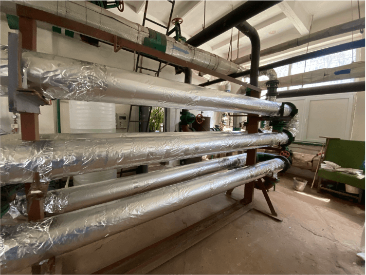 tiisa® Sheets being applied to pipes in the factory environment produced a reduction of surface temperatures approximately between 30 to 40%